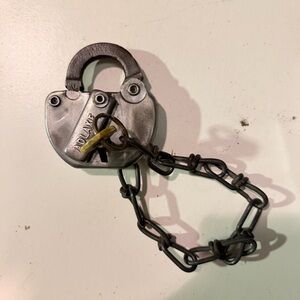 Antique Adlake Railroad Switch Lock Padlock w/ Chain | SPT Co CS4S